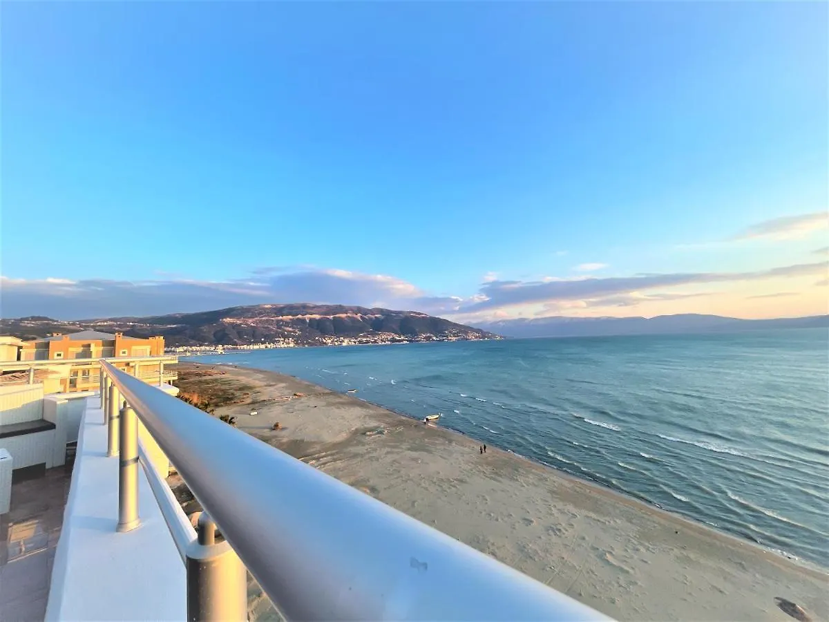 Sky & Sea Viewing Apartment Vlorë