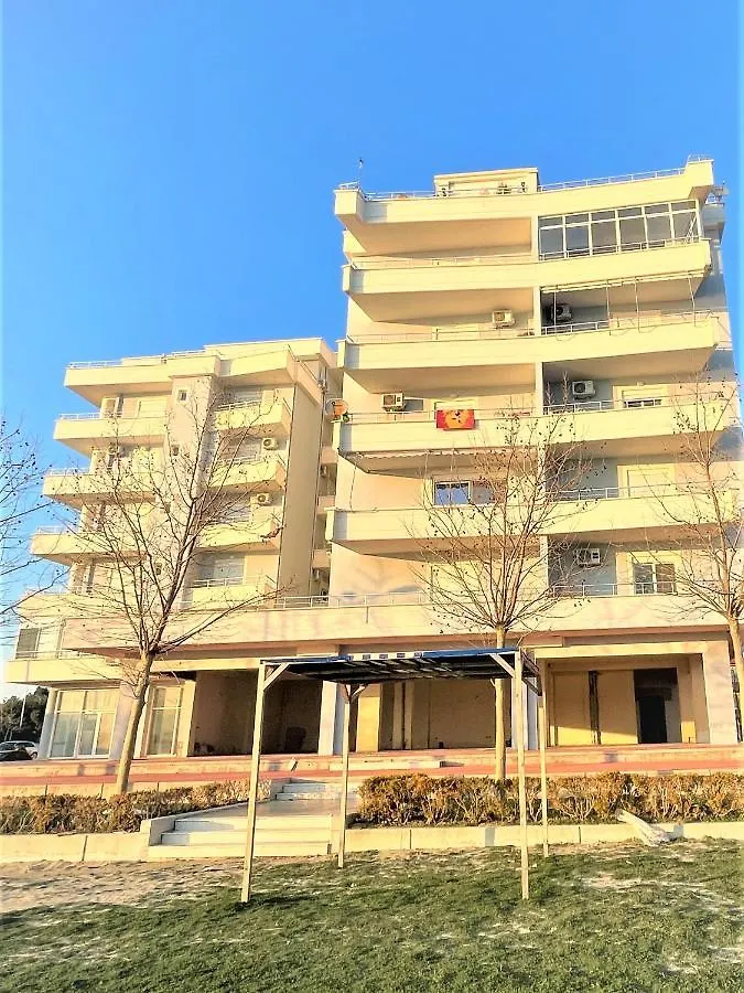 Sky & Sea Viewing Apartment Vlorë