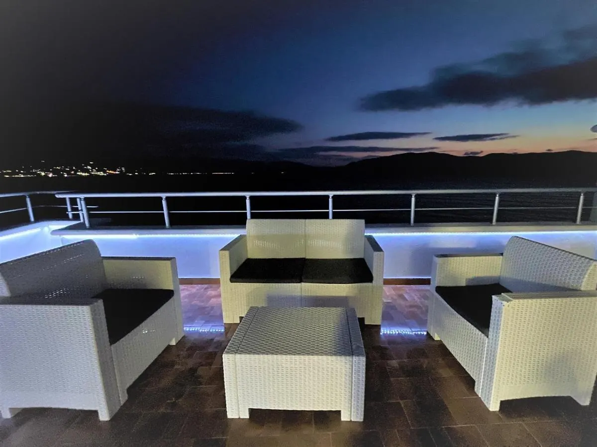 Sky & Sea Viewing Apartment Vlorë