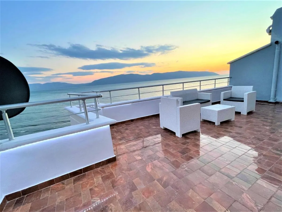 Sky & Sea Viewing Apartment Vlorë